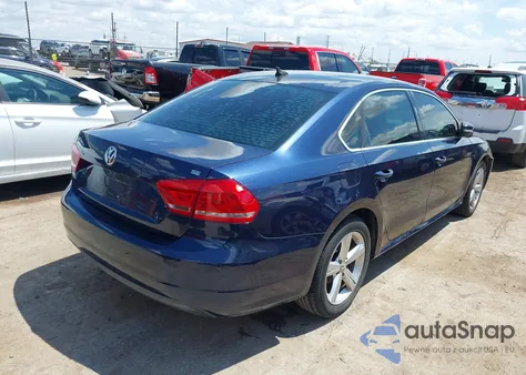 2013 Volkswagen Passat 2.5L Se from USA, damaged, VIN 1VWBH7A35DC141442